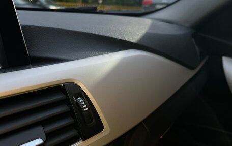 BMW 3 серия, 2016 год, 1 750 000 рублей, 24 фотография
