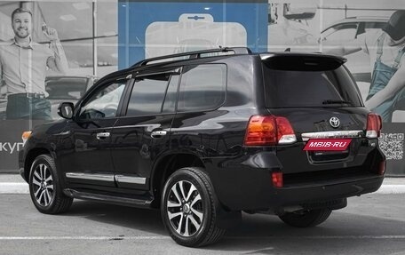 Toyota Land Cruiser 200, 2013 год, 3 299 000 рублей, 2 фотография
