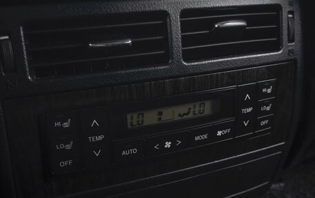 Toyota Land Cruiser 200, 2013 год, 3 299 000 рублей, 25 фотография