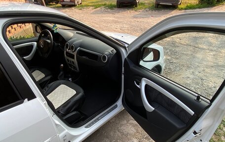 Renault Logan I, 2011 год, 600 000 рублей, 13 фотография