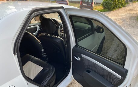 Renault Logan I, 2011 год, 600 000 рублей, 17 фотография