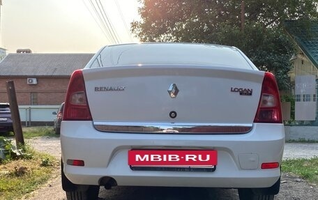 Renault Logan I, 2011 год, 600 000 рублей, 11 фотография
