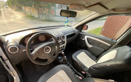 Renault Logan I, 2011 год, 600 000 рублей, 24 фотография
