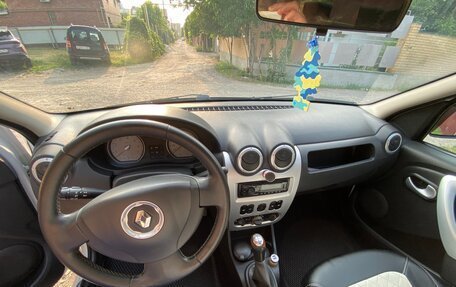 Renault Logan I, 2011 год, 600 000 рублей, 28 фотография