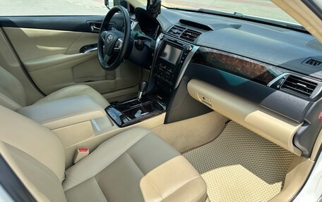 Toyota Camry, 2015 год, 2 150 000 рублей, 12 фотография