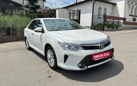 Toyota Camry, 2015 год, 2 150 000 рублей, 4 фотография