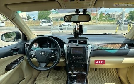 Toyota Camry, 2015 год, 2 150 000 рублей, 13 фотография