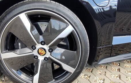 Porsche Taycan I, 2021 год, 18 000 000 рублей, 10 фотография