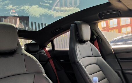 Porsche Taycan I, 2021 год, 18 000 000 рублей, 13 фотография