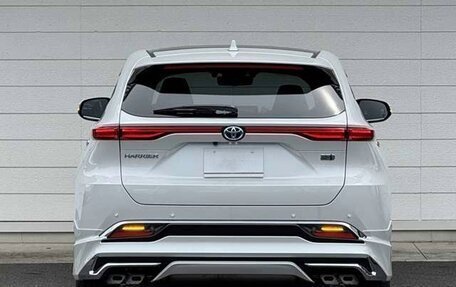 Toyota Harrier, 2021 год, 2 950 000 рублей, 6 фотография