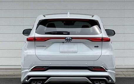 Toyota Harrier, 2021 год, 2 950 000 рублей, 7 фотография