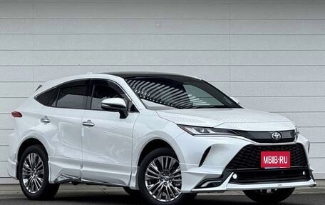 Toyota Harrier, 2021 год, 2 950 000 рублей, 4 фотография