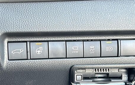 Toyota Harrier, 2021 год, 2 950 000 рублей, 17 фотография