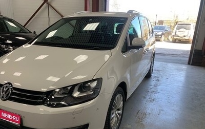 Volkswagen Sharan II, 2013 год, 1 400 000 рублей, 1 фотография