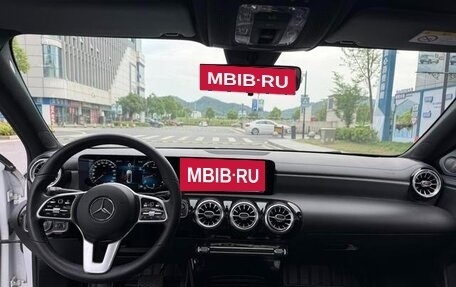 Mercedes-Benz A-Класс, 2021 год, 2 290 999 рублей, 7 фотография