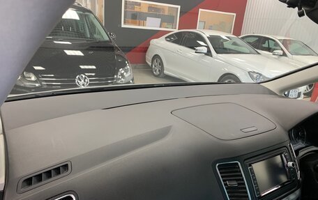 Volkswagen Sharan II, 2013 год, 1 400 000 рублей, 18 фотография