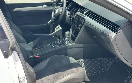 Volkswagen Passat CC, 2020 год, 2 200 000 рублей, 9 фотография