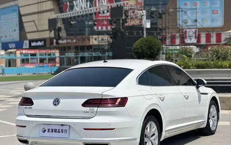 Volkswagen Passat CC, 2020 год, 2 200 000 рублей, 14 фотография