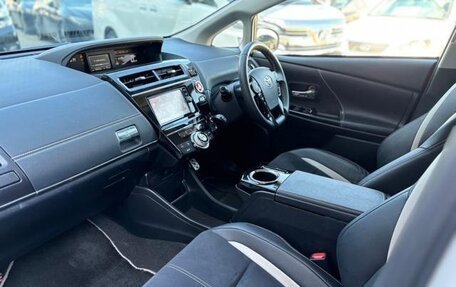 Toyota Prius Alpha I (ZVW40/41), 2021 год, 1 600 000 рублей, 18 фотография