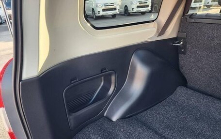 Toyota Probox I, 2021 год, 930 000 рублей, 23 фотография