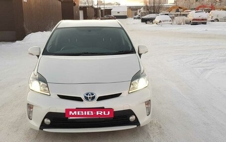 Toyota Prius, 2015 год, 1 500 000 рублей, 7 фотография