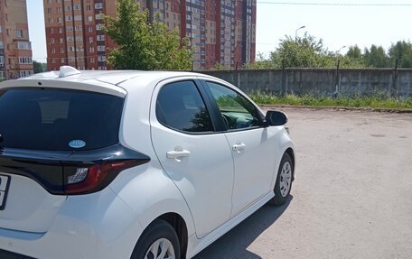 Toyota Yaris, 2020 год, 1 250 000 рублей, 3 фотография