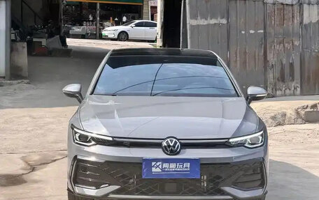 Volkswagen Golf VIII, 2025 год, 3 900 111 рублей, 2 фотография