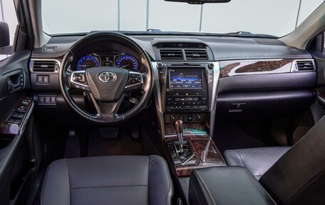 Toyota Camry, 2015 год, 2 250 000 рублей, 6 фотография