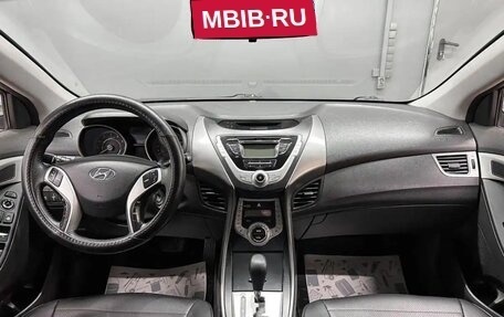Hyundai Avante, 2011 год, 1 000 000 рублей, 2 фотография