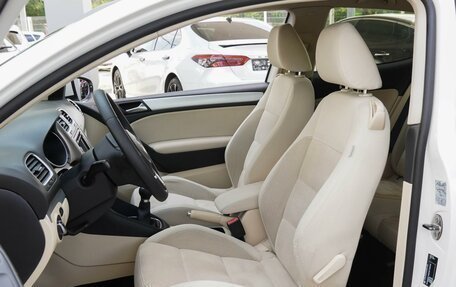 Volkswagen Golf VI, 2011 год, 840 000 рублей, 10 фотография