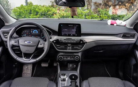 Ford Focus IV, 2021 год, 1 100 000 рублей, 10 фотография