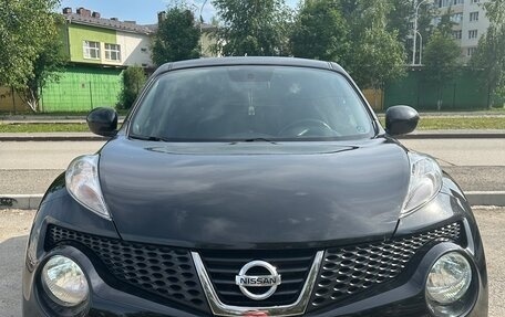 Nissan Juke II, 2012 год, 900 000 рублей, 3 фотография