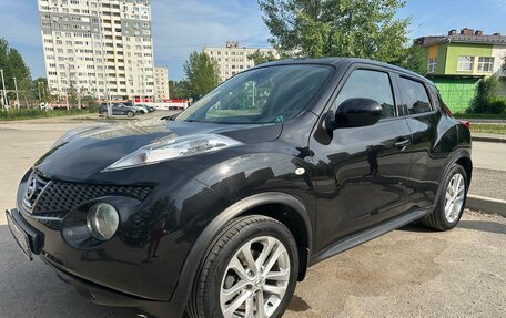 Nissan Juke II, 2012 год, 900 000 рублей, 11 фотография