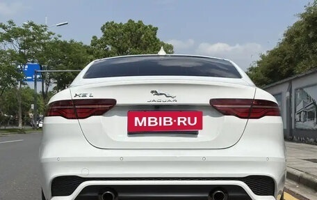 Jaguar XE I рестайлинг, 2022 год, 2 270 000 рублей, 6 фотография