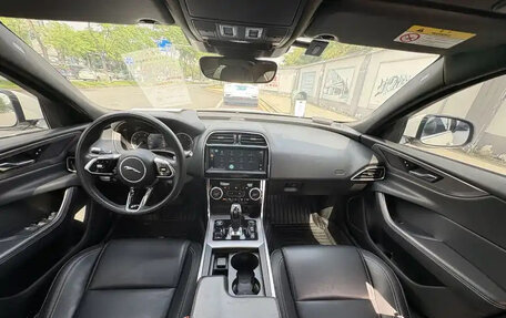 Jaguar XE I рестайлинг, 2022 год, 2 270 000 рублей, 8 фотография