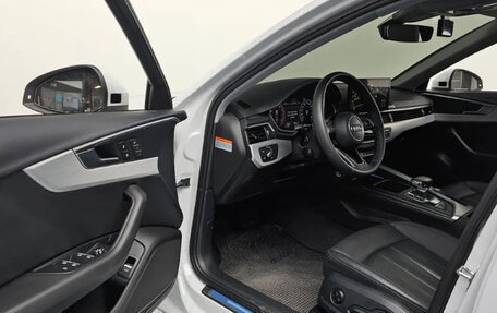 Audi A4, 2020 год, 2 540 000 рублей, 9 фотография