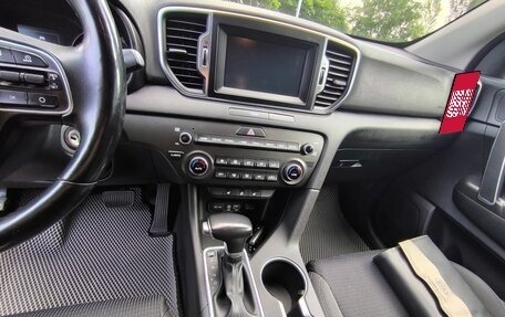 KIA Sportage IV рестайлинг, 2018 год, 1 850 000 рублей, 18 фотография