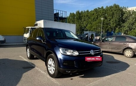 Volkswagen Touareg III, 2012 год, 2 050 000 рублей, 2 фотография