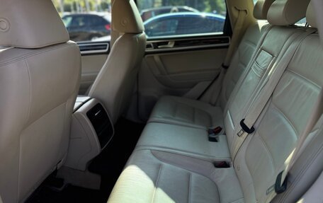 Volkswagen Touareg III, 2012 год, 2 050 000 рублей, 12 фотография