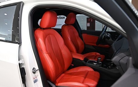 BMW 1 серия, 2021 год, 2 350 000 рублей, 15 фотография