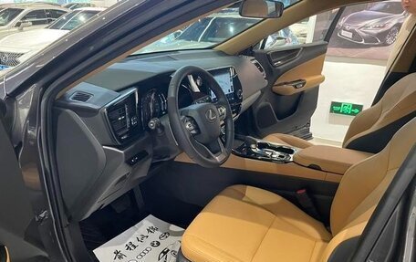 Lexus NX, 2022 год, 3 200 000 рублей, 6 фотография