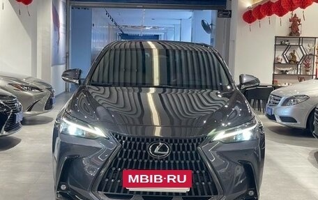 Lexus NX, 2022 год, 3 200 000 рублей, 2 фотография