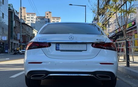 Mercedes-Benz E-Класс, 2022 год, 3 085 000 рублей, 5 фотография