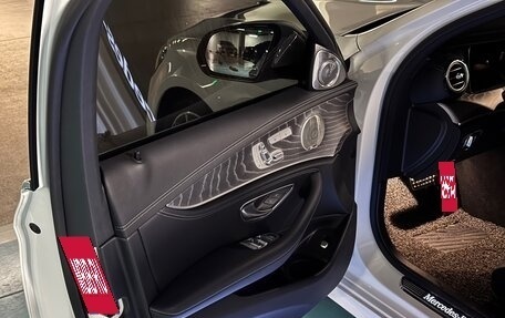 Mercedes-Benz E-Класс, 2022 год, 3 085 000 рублей, 12 фотография