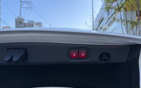 Mercedes-Benz E-Класс, 2022 год, 3 085 000 рублей, 18 фотография