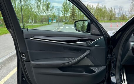 BMW 5 серия, 2021 год, 5 350 000 рублей, 24 фотография