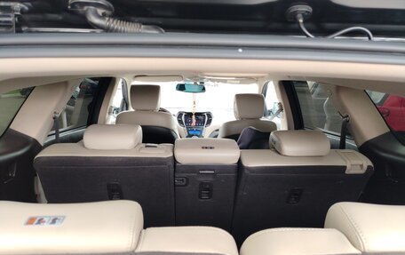 Hyundai Santa Fe III рестайлинг, 2015 год, 2 450 000 рублей, 13 фотография