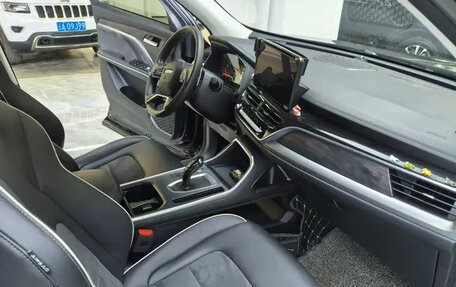 Haval H6, 2021 год, 1 300 000 рублей, 11 фотография