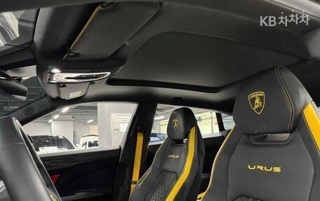 Lamborghini Urus I, 2023 год, 37 927 000 рублей, 8 фотография