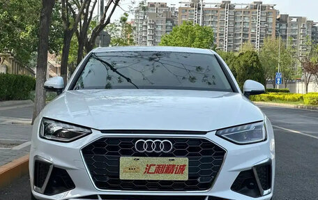 Audi A4, 2021 год, 2 820 000 рублей, 2 фотография